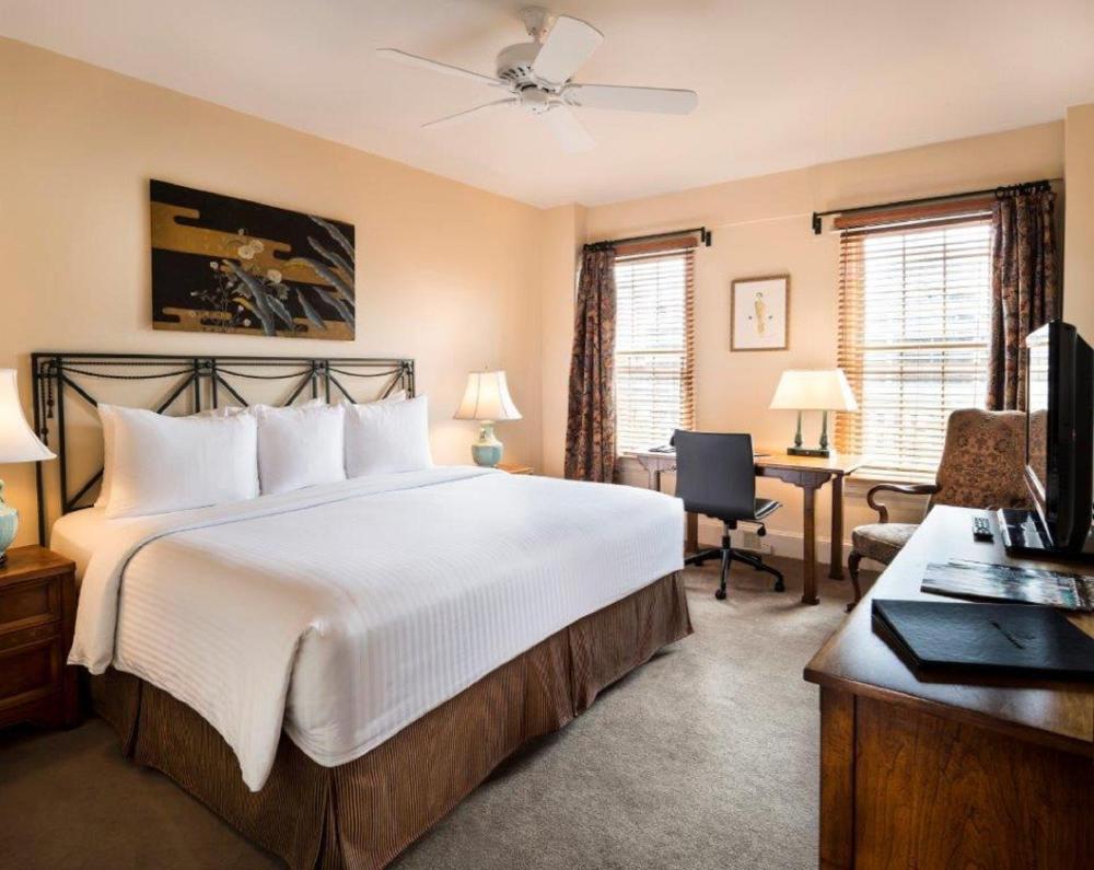 King Room interior